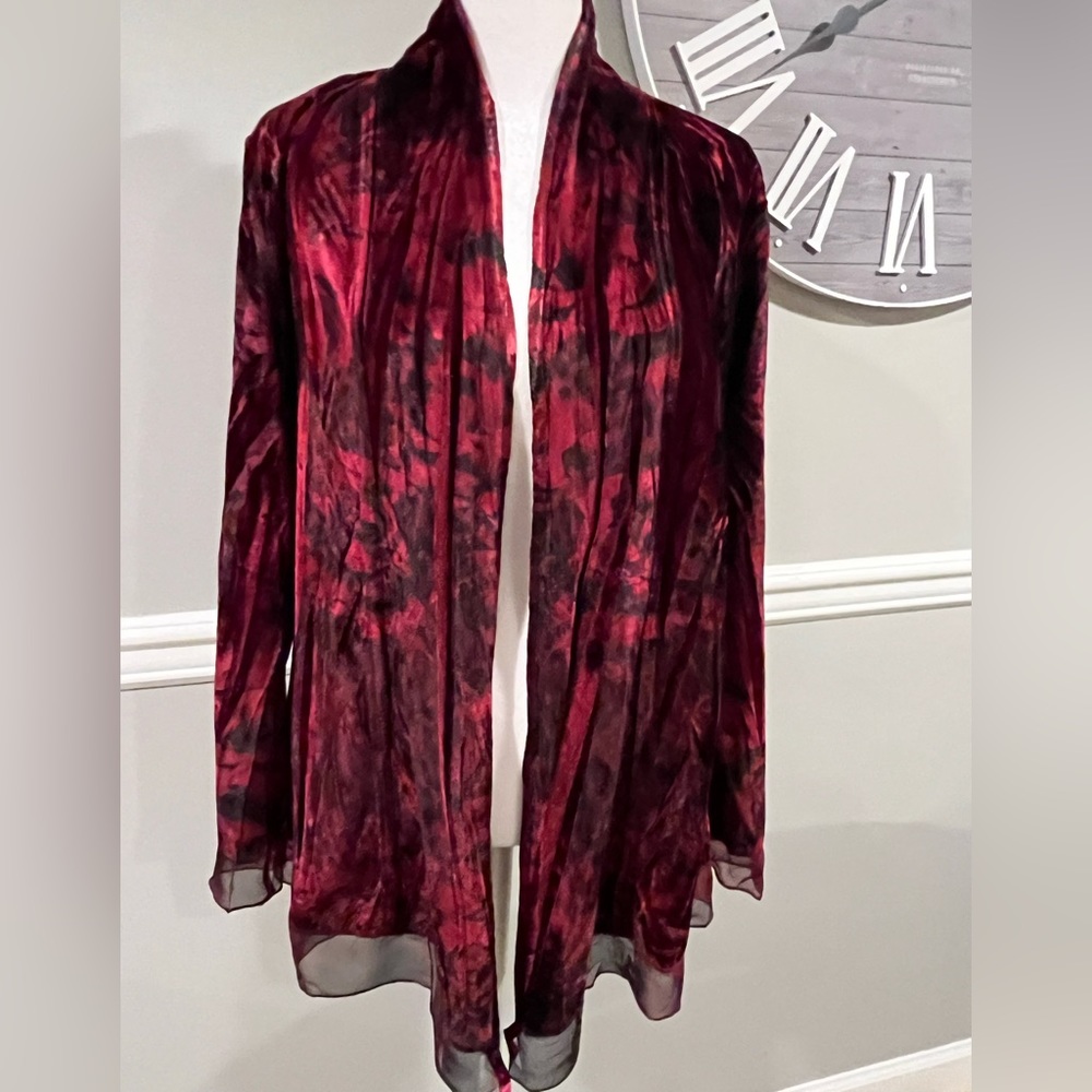 Women's Stunning Crushed Red Velvet Cardigan NY & Company Size 14 NWOT